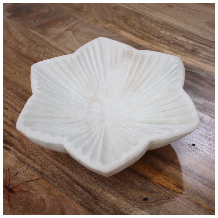 WHITE MARBLE LINED STAR BOWL