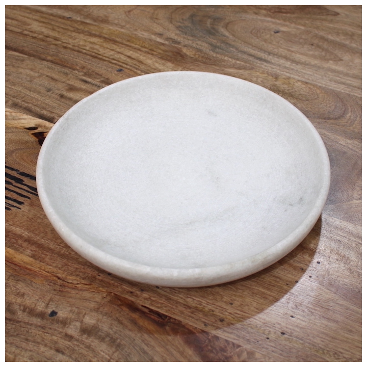 WHITE MARBLE 30CM SMOOTH ROUND PLATE