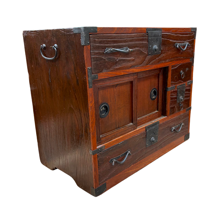 DARK KIRI TANSU