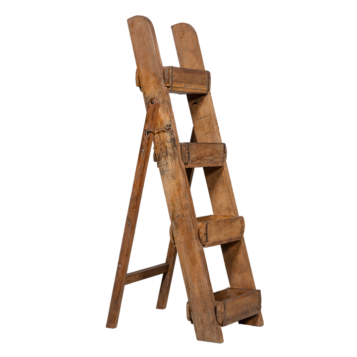 4 TIER BRICK MOULD PLANTER STAND