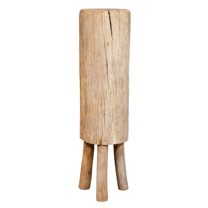 TALL LOG PLINTH
