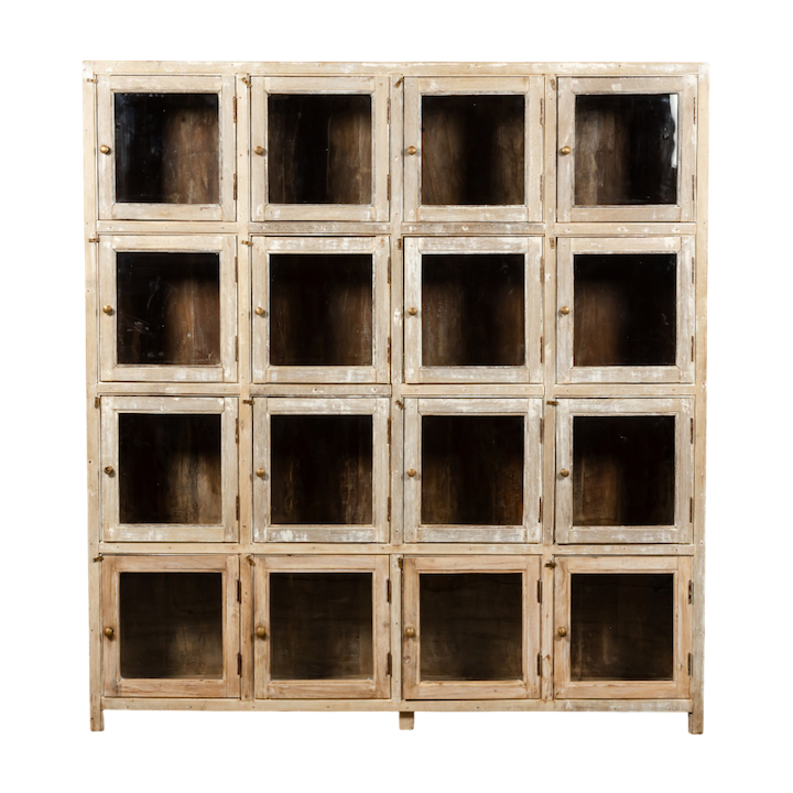 16-DOOR GLASS LOCKERS