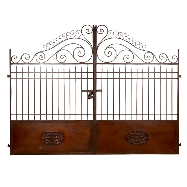 3.27M LARGE IRON GATES